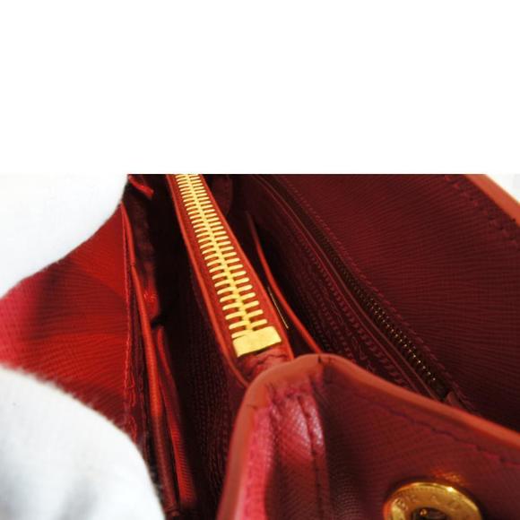 Prada Saffiano Leather Red Hand BN2402 - Picture 7 of 9